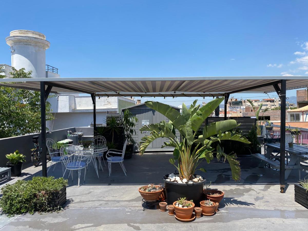 Monastiraki #Wallsfree Citycenter- Unspoiled Athens Apartments エクステリア 写真