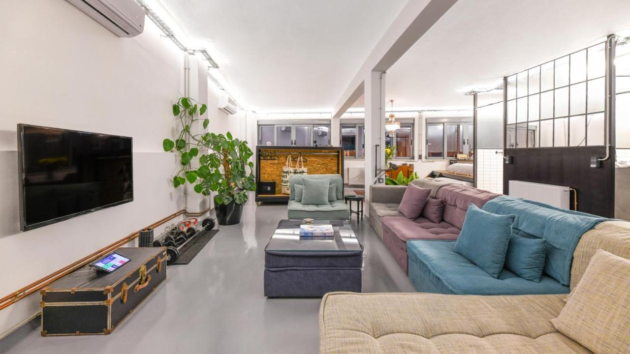 Monastiraki #Wallsfree Citycenter- Unspoiled Athens Apartments エクステリア 写真
