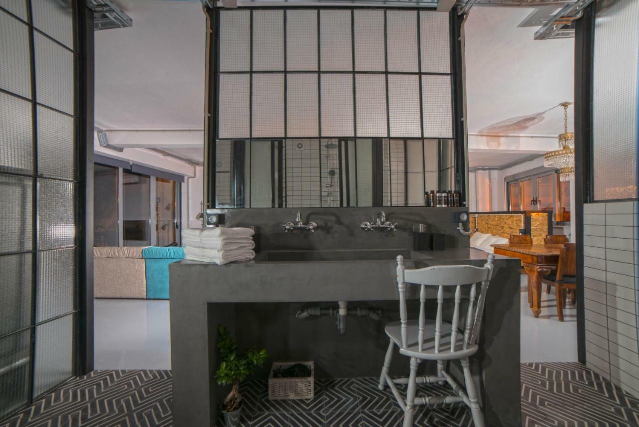 Monastiraki #Wallsfree Citycenter- Unspoiled Athens Apartments エクステリア 写真